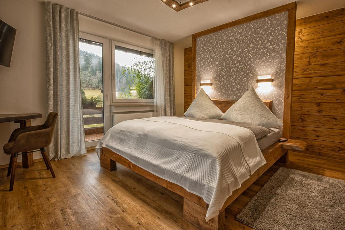 Ferienhaus Enzquelle Enzklosterle Bagian luar foto